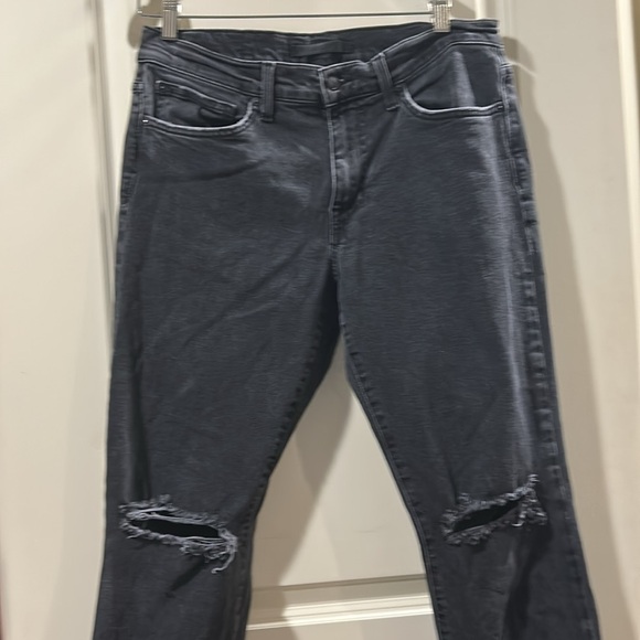 Joe's Jeans men The Brixton Straight Narrow distressed black jeans size 32